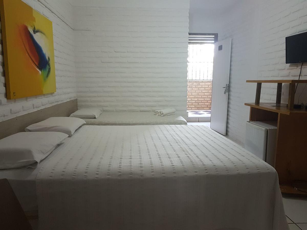 Plato Hotel Lagoinha  Bagian luar foto